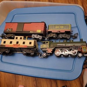 Hobby Train Locomotive with other 3 Cars
